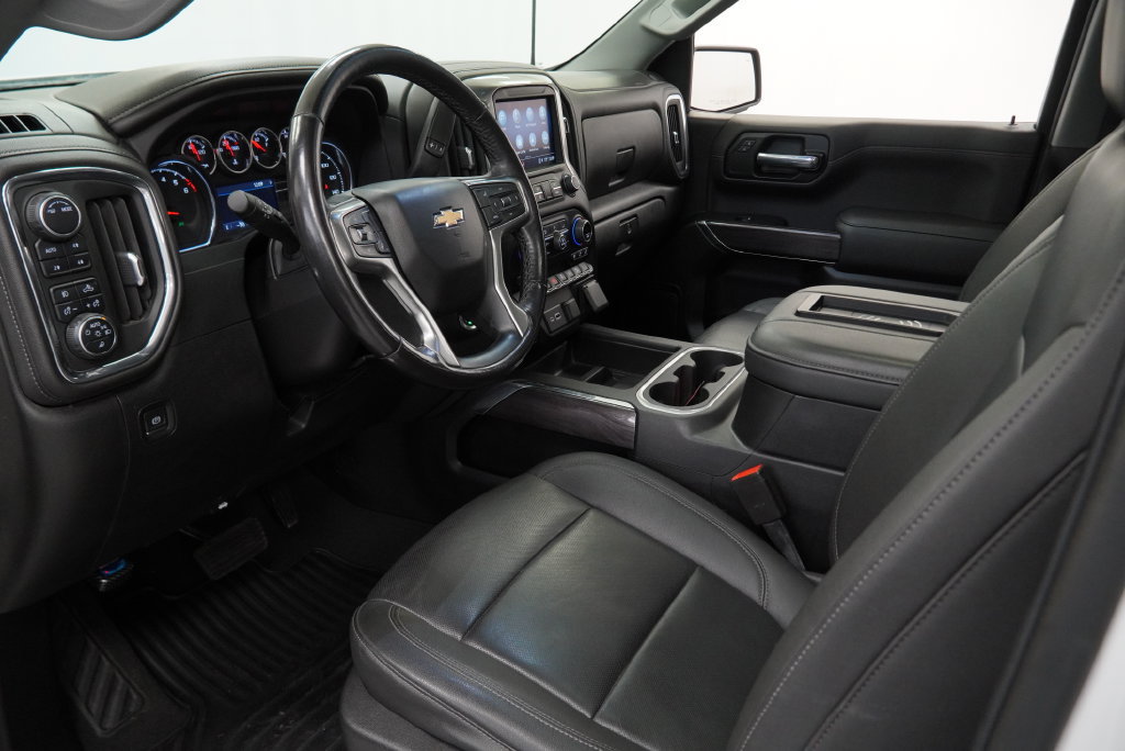 Certified 2021 Chevrolet Silverado 1500 LTZ w/ Z71 Off-Road Package AWD/4WD image 25