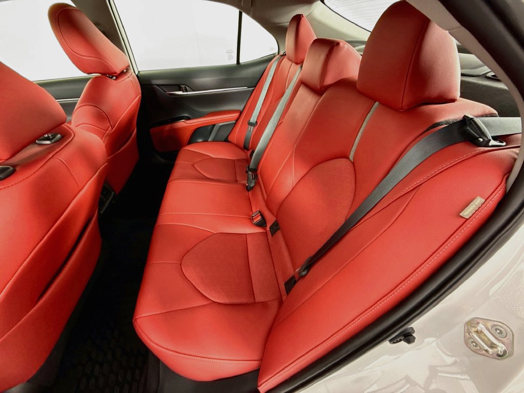 Used 2019 Toyota Camry XSE FWD image 24