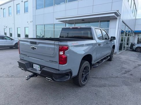 Used 2024 Chevrolet Silverado 1500 Custom Trail Boss w/ LPO, Dark Essentials Package AWD/4WD image 3
