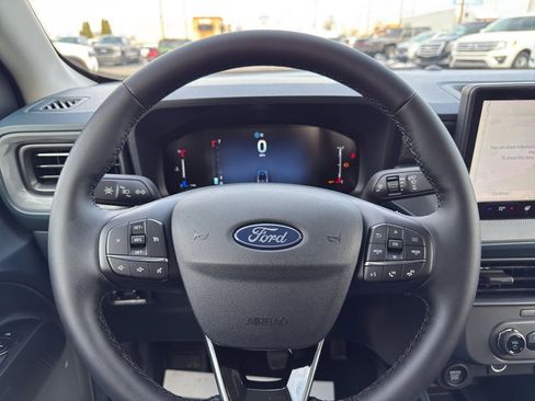 New 2025 Ford Maverick XLT w/ XLT Luxury Package AWD/4WD image 17