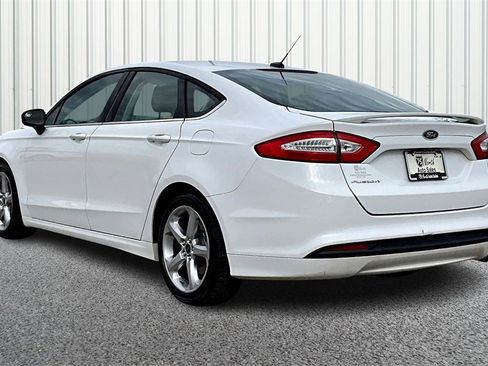 Used 2016 Ford Fusion S w/ Equipment Group 101A image 4