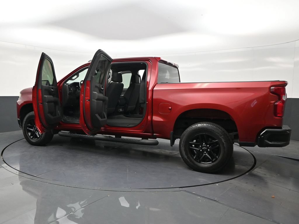 Used 2022 Chevrolet Silverado 1500 Custom Trail Boss w/ LPO, Dark Essentials Package AWD/4WD image 31