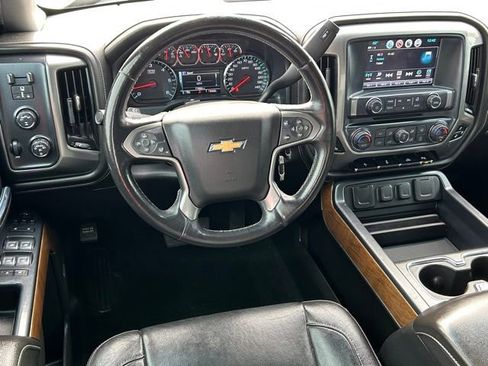 Used 2018 Chevrolet Silverado 1500 LTZ w/ Sport Package image 17