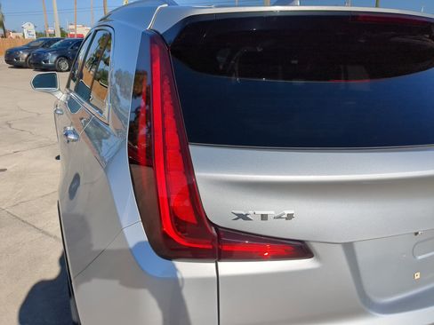 Used 2020 Cadillac XT4 Premium Luxury w/ Cold Weather Package image 10