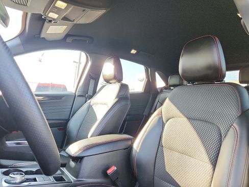 Used 2025 Ford Escape ST-Line w/ Tech Pack #1 image 17