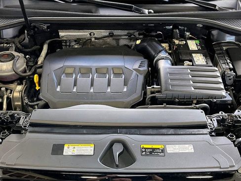 Used 2025 Audi Q3 2.0T Premium image 27