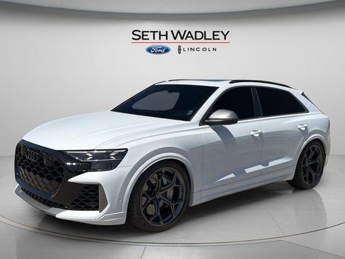 Used 2025 Audi RS Q8 performance AWD/4WD image 3