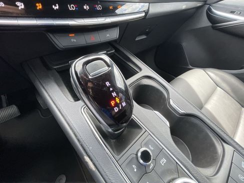 Certified 2025 Cadillac XT4 Premium Luxury FWD image 16