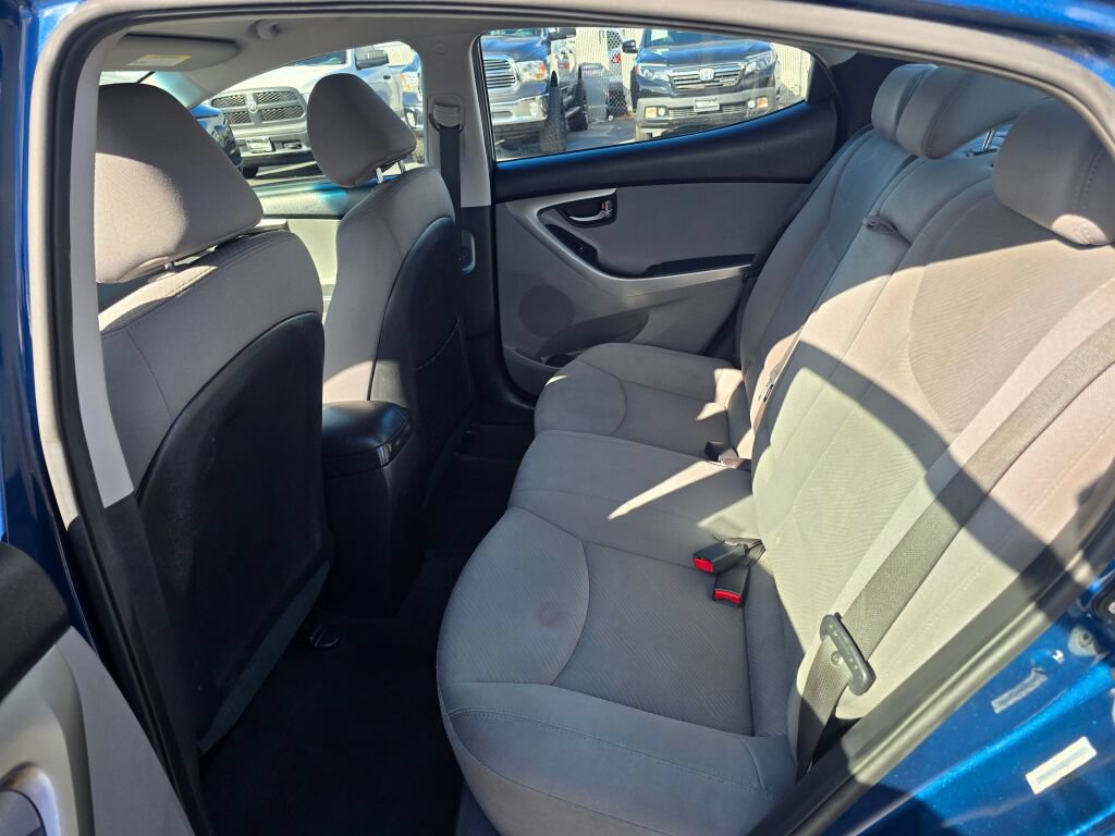 Used 2013 Hyundai Elantra GLS FWD image 14