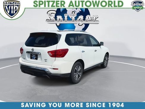 Used 2019 Nissan Pathfinder SL AWD/4WD image 9