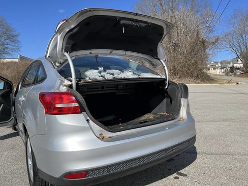 Used 2018 Ford Focus SE image 13