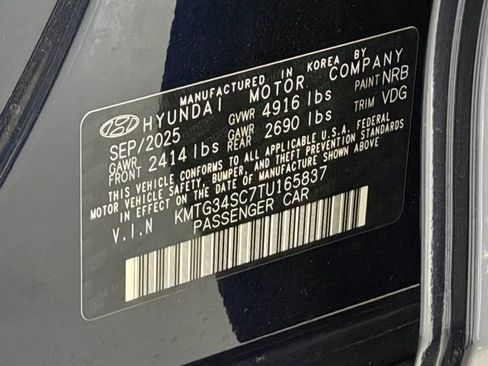 New 2026 Genesis G70 2.5T Prestige image 28