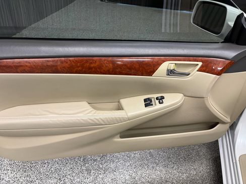 Used 2006 Toyota Solara SLE FWD image 17