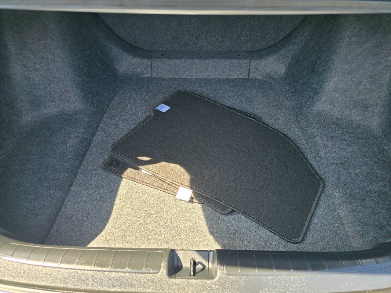 Used 2019 Honda Accord LX image 25