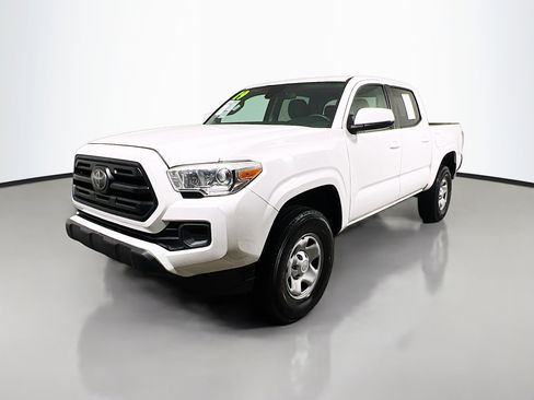 Used 2019 Toyota Tacoma SR w/ SR Convenience Package RWD image 9