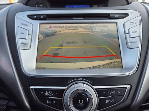 Used 2012 Hyundai Elantra Limited w/ Technology Pkg 5 image 18