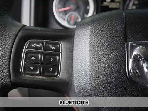 Used 2018 RAM 1500 Express w/ Express Value Package AWD/4WD image 4