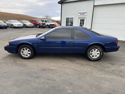 Used 1994 Ford Thunderbird LX image 2