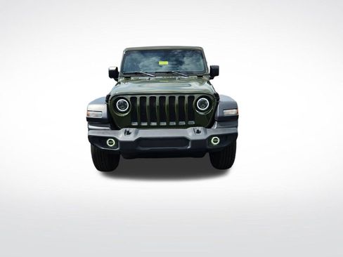 Used 2023 Jeep Wrangler Sport S image 2