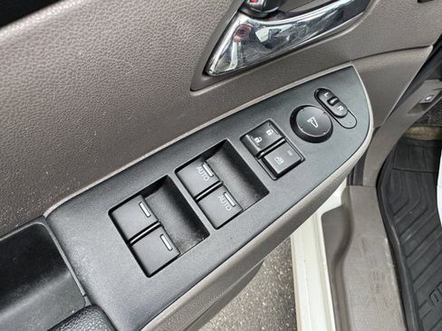 Used 2014 Honda Odyssey Touring Elite image 41