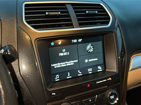 Used 2017 Ford Explorer XLT w/ Equipment Group 202A image 17