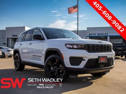 Used 2023 Jeep Grand Cherokee Altitude