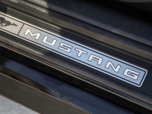 Used 2015 Ford Mustang GT Premium RWD image 26