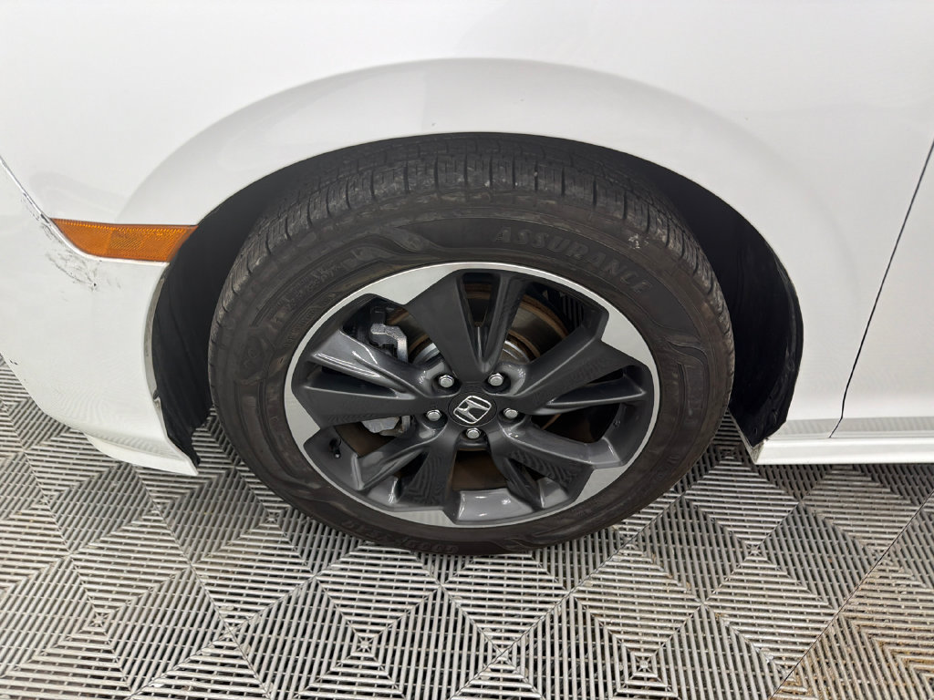Used 2024 Honda Odyssey Elite image 13