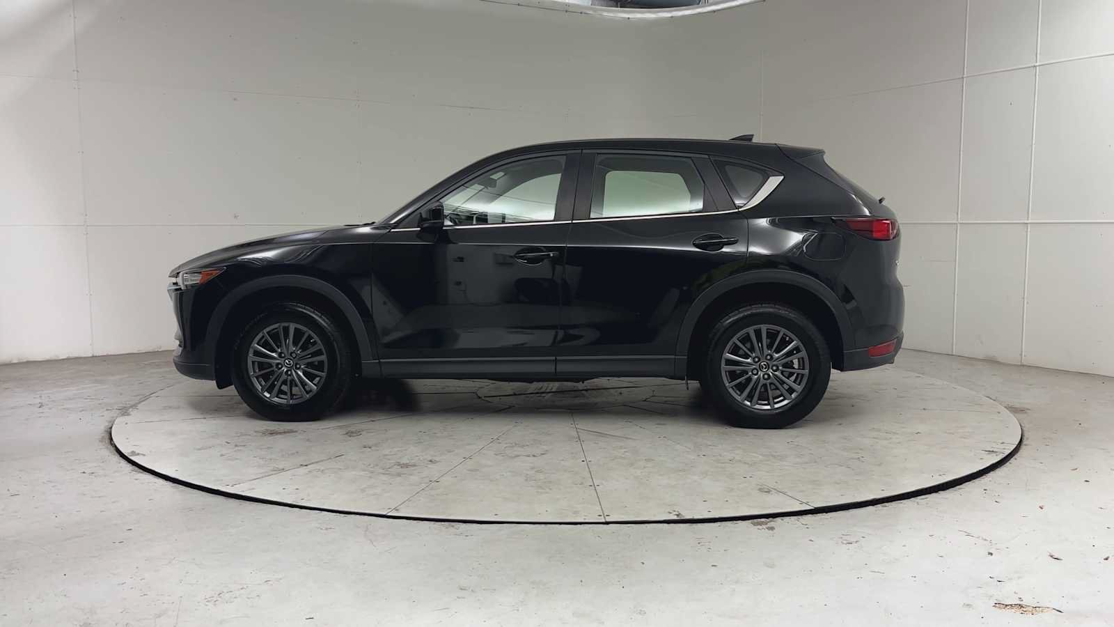 Used 2020 MAZDA CX-5 Sport FWD image 2