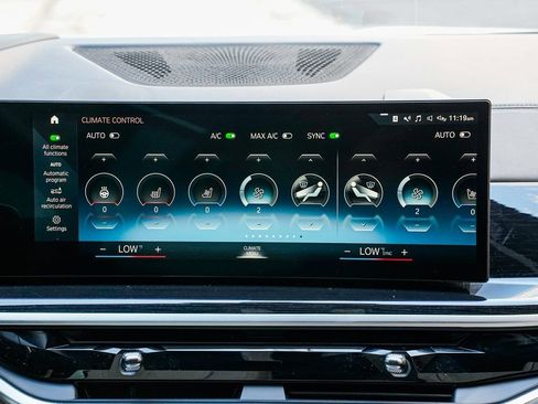 Used 2023 BMW X7 M60i w/ Executive Package image 11