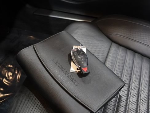 Used 2013 Mercedes-Benz SL 550 image 63