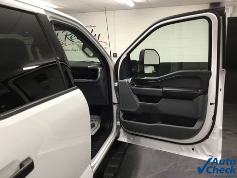 Used 2022 Ford F150 XLT w/ Equipment Group 301A Mid image 47