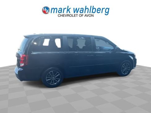 Used 2016 Dodge Grand Caravan SE FWD image 8
