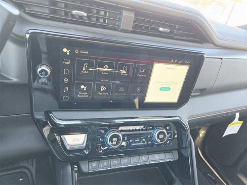 New 2026 GMC Sierra 2500 AT4 w/ AT4 Premium Plus Package image 31