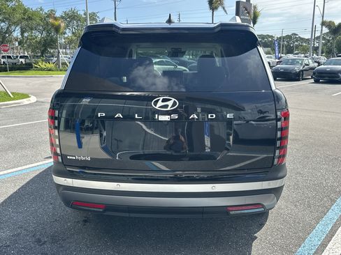 New 2026 Hyundai Palisade SEL Premium FWD image 7