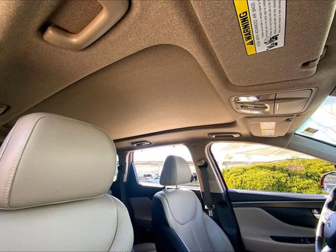 Used 2019 Hyundai Santa Fe Limited w/ Cargo Package image 13