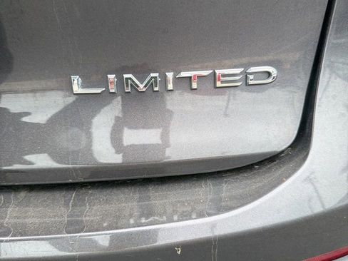 Used 2024 Toyota Crown Limited image 10