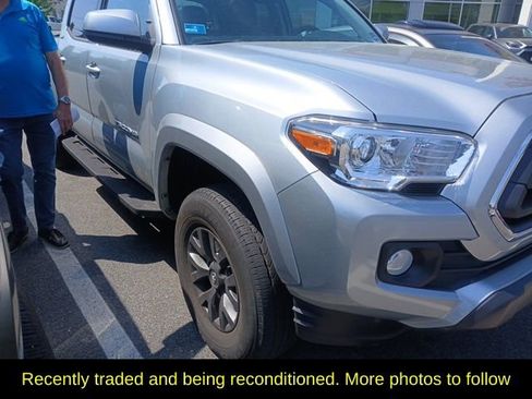 Used 2023 Toyota Tacoma SR5 AWD/4WD image 1