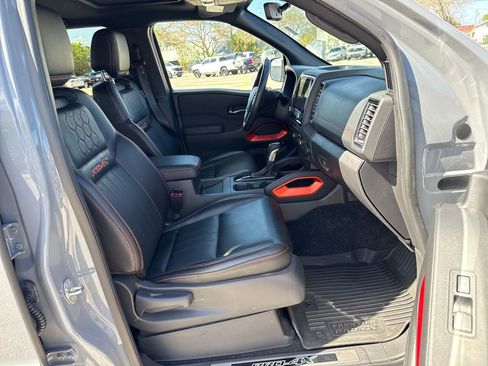 Used 2023 Nissan Frontier PRO-4X w/ Pro-4X Premium Package image 28