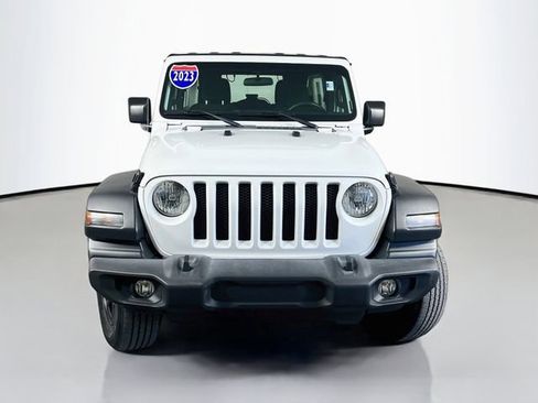 Used 2023 Jeep Wrangler Unlimited Sport AWD/4WD image 3
