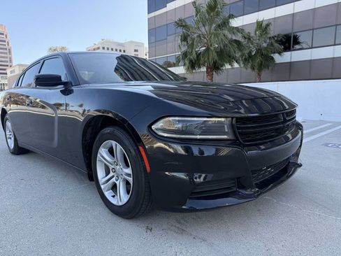 Used 2020 Dodge Charger SXT w/ Leather Interior Group RWD image 1
