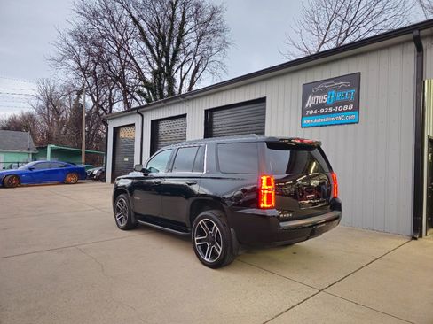 Used 2019 Chevrolet Tahoe LT image 5