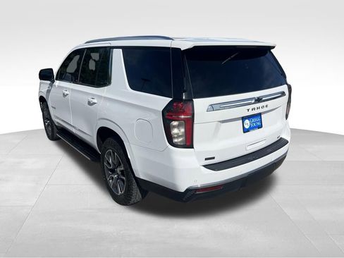 Used 2021 Chevrolet Tahoe LT w/ LT Signature Package AWD/4WD image 4