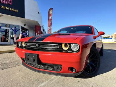 Used 2016 Dodge Challenger SXT
