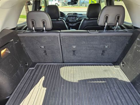 Used 2021 Chevrolet TrailBlazer LT w/ Premium Seating Package FWD image 15