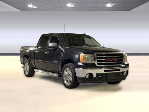 Used 2012 GMC Sierra 1500 SLT w/ LPO, Deluxe Chrome Package AWD/4WD image 7