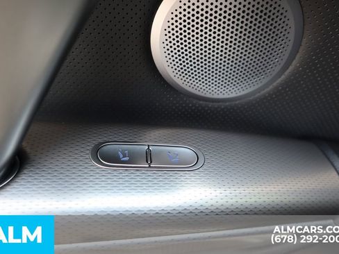 Used 2025 Genesis GV60 Advanced image 18