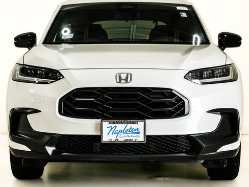 Used 2024 Honda HR-V Sport image 2