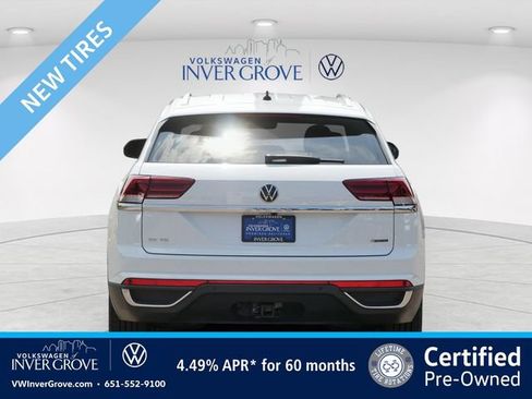 Certified 2023 Volkswagen Atlas Cross Sport SE AWD/4WD image 6