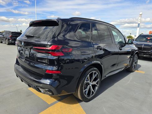New 2026 BMW X5 xDrive40i w/ Executive Package AWD/4WD image 3
